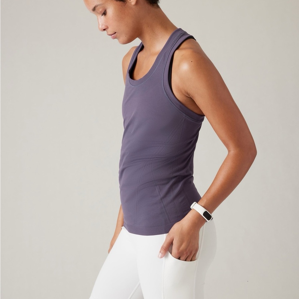 Athleta Women's Momentum Tank Top
